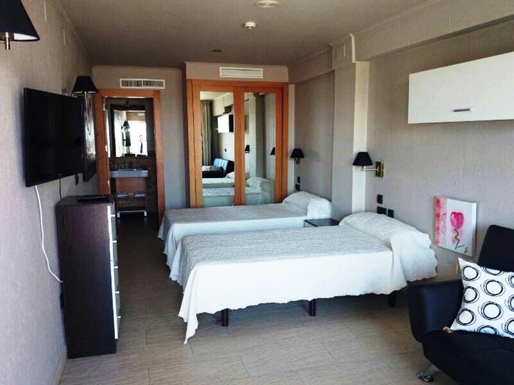 Hostal Playa Mazagon Phòng bức ảnh